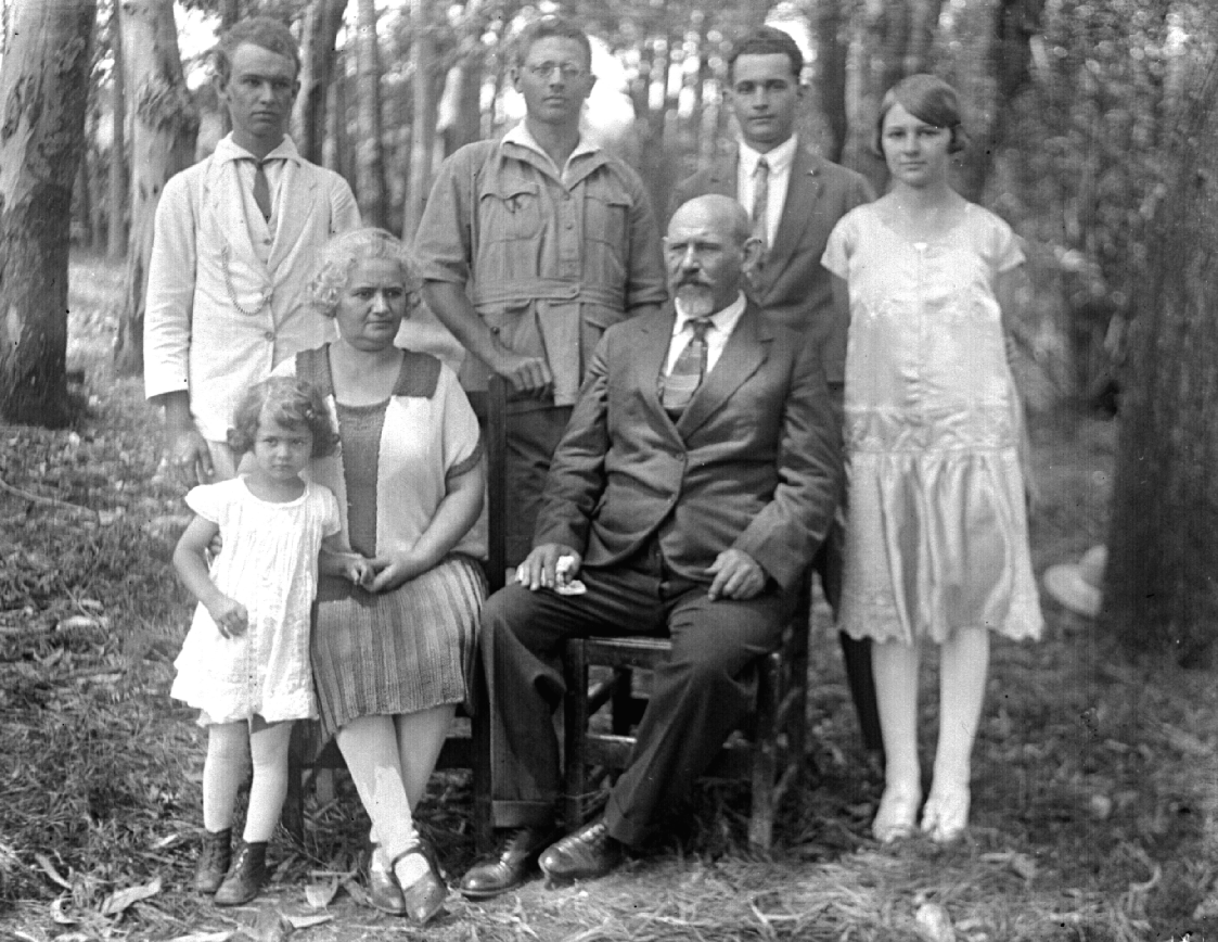 The Lany family in 1927