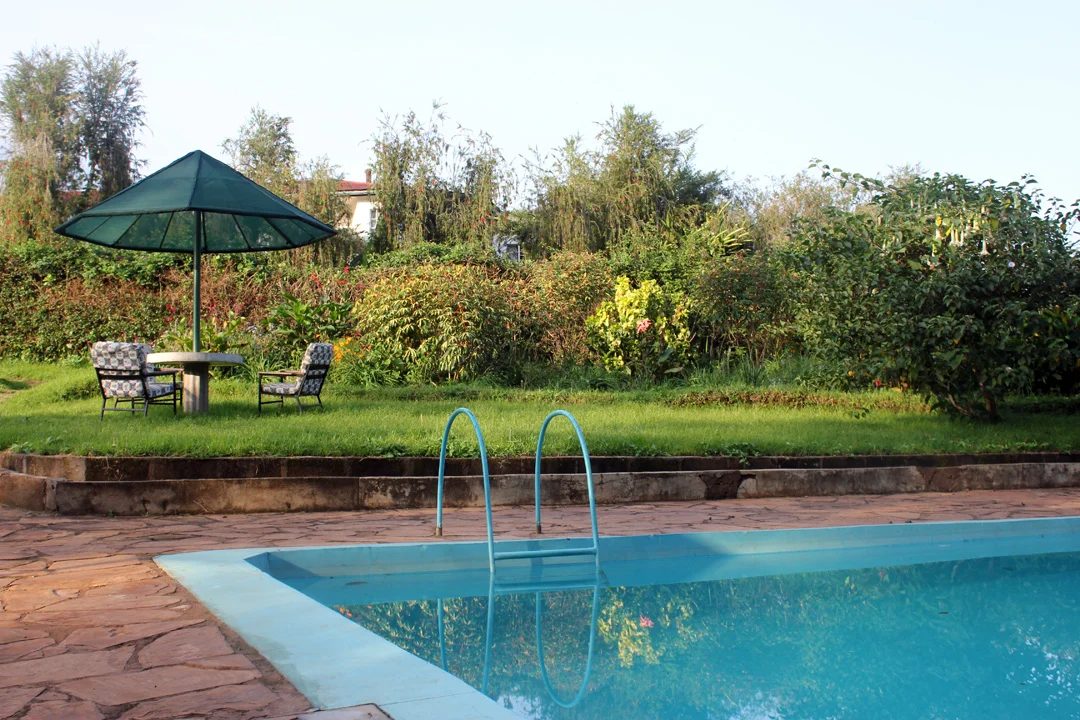 maranguhotel_pool2.jpg