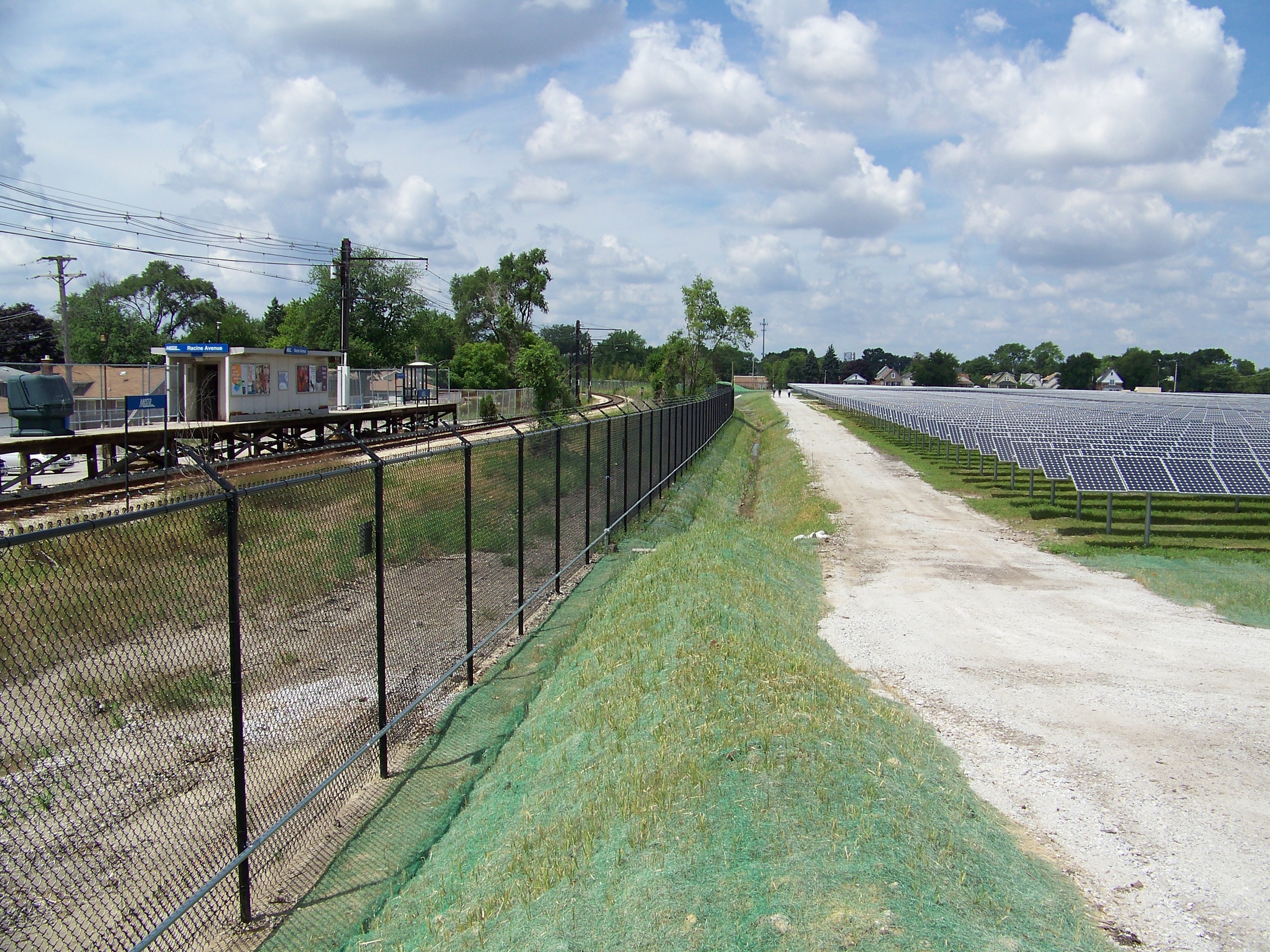 Exelon City Solar - Looking West along southern fence line