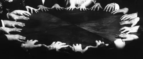 seance.jpeg
