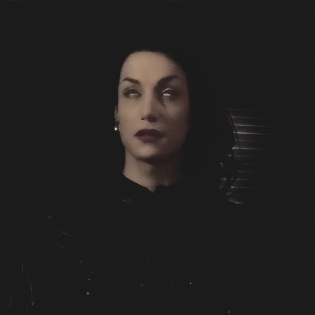 GiannaLove.jpg