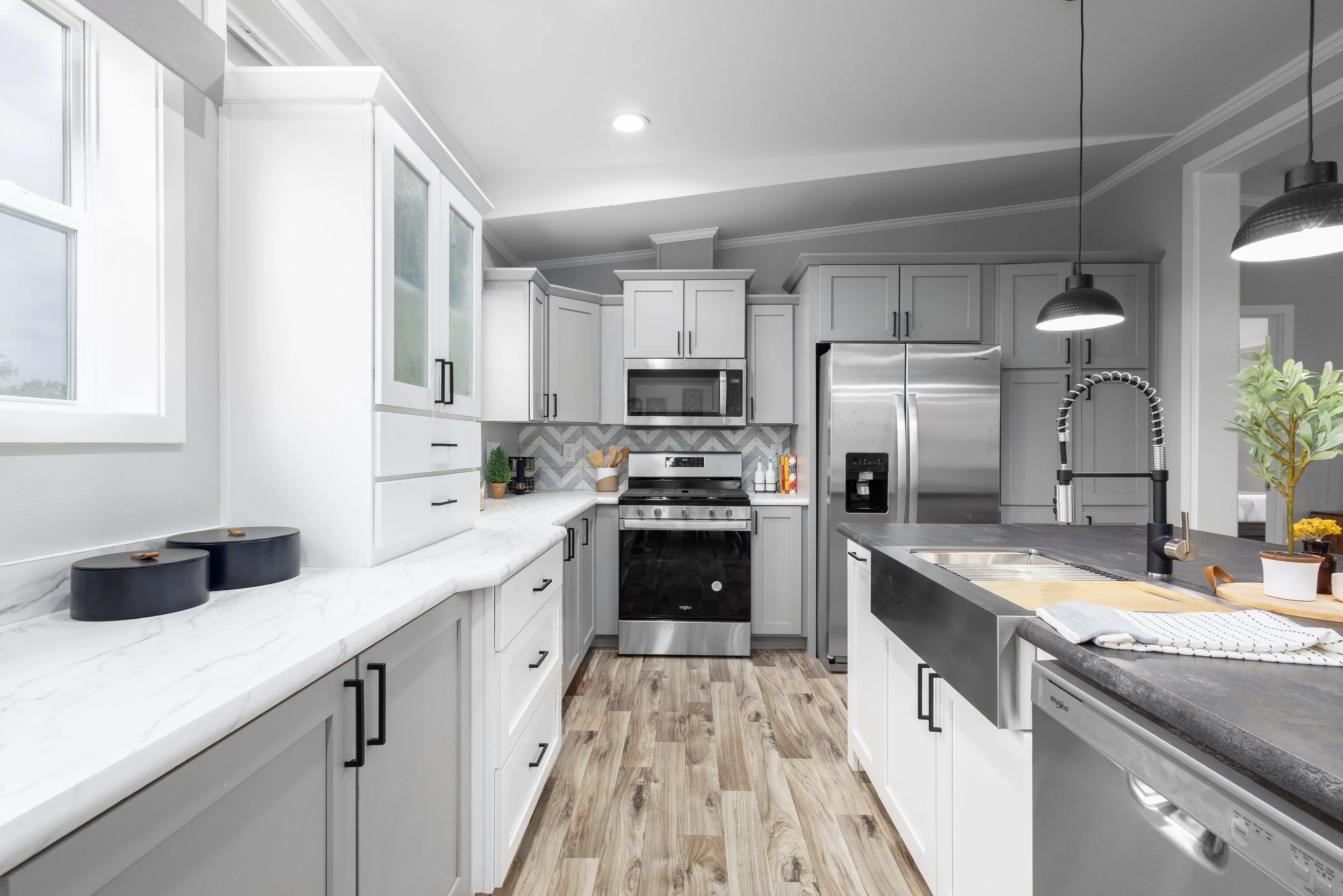 MidCountry Homes - Westlake Sapphire - Interior - 6.jpg