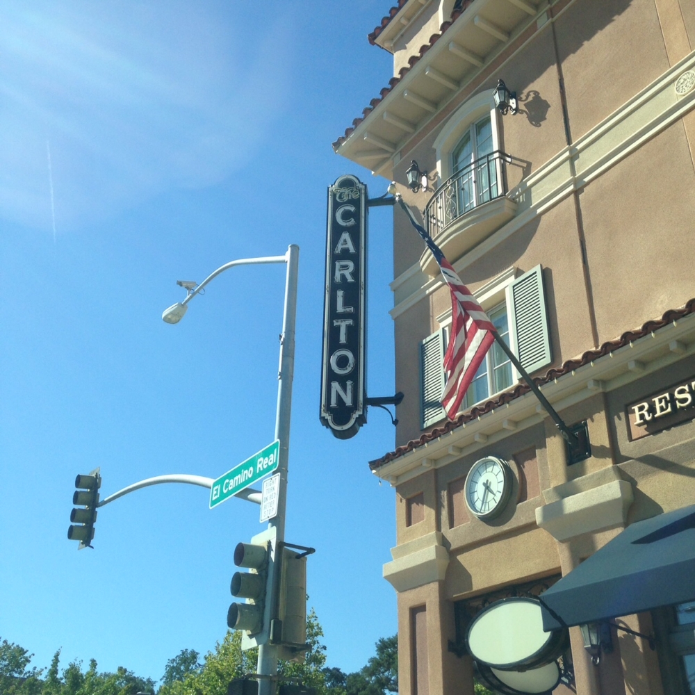  The Carlton Hotel, originally built in 1928, is located at the edge of the city’s Colony District, which includes the city hall and library, as well as restaurants, spas, antique stores, and more.
