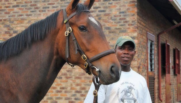 patrick-molefe-r2r-2012.jpg