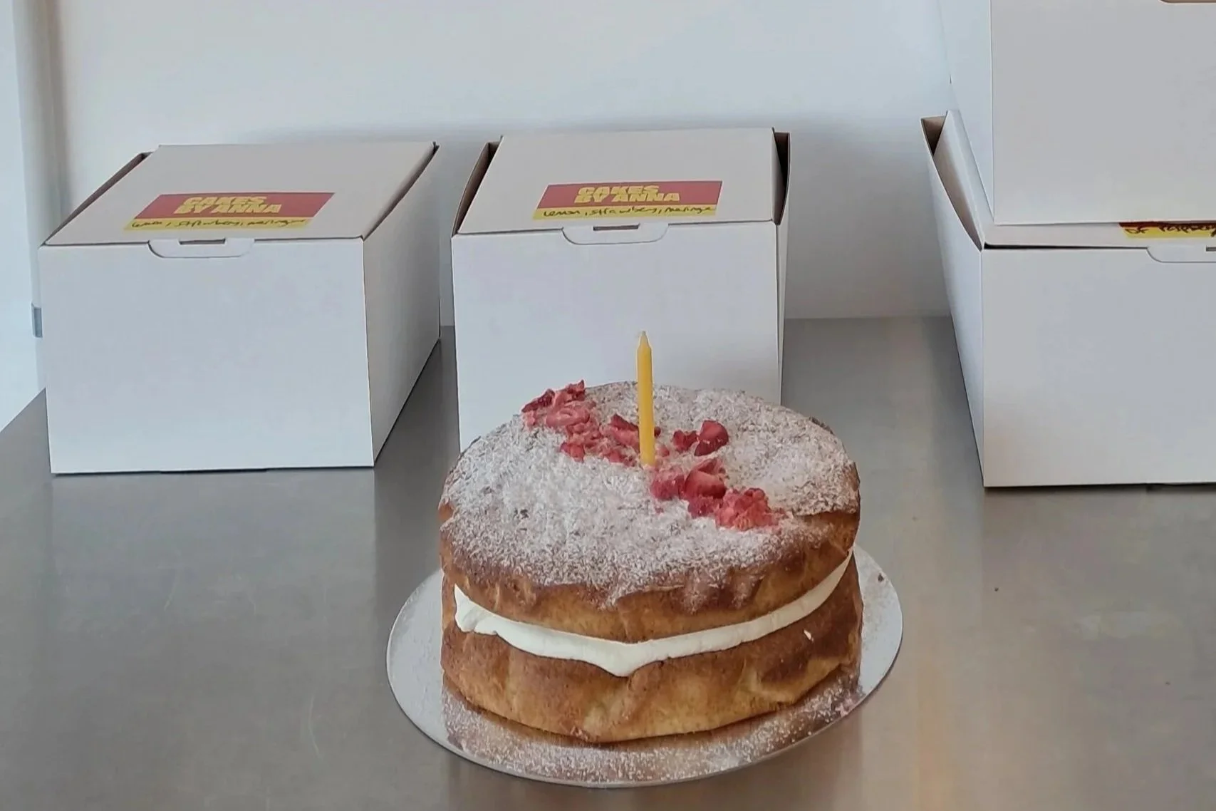 SPONGE CAKE