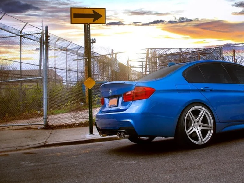 CSl-Trunk-F30-1.jpg