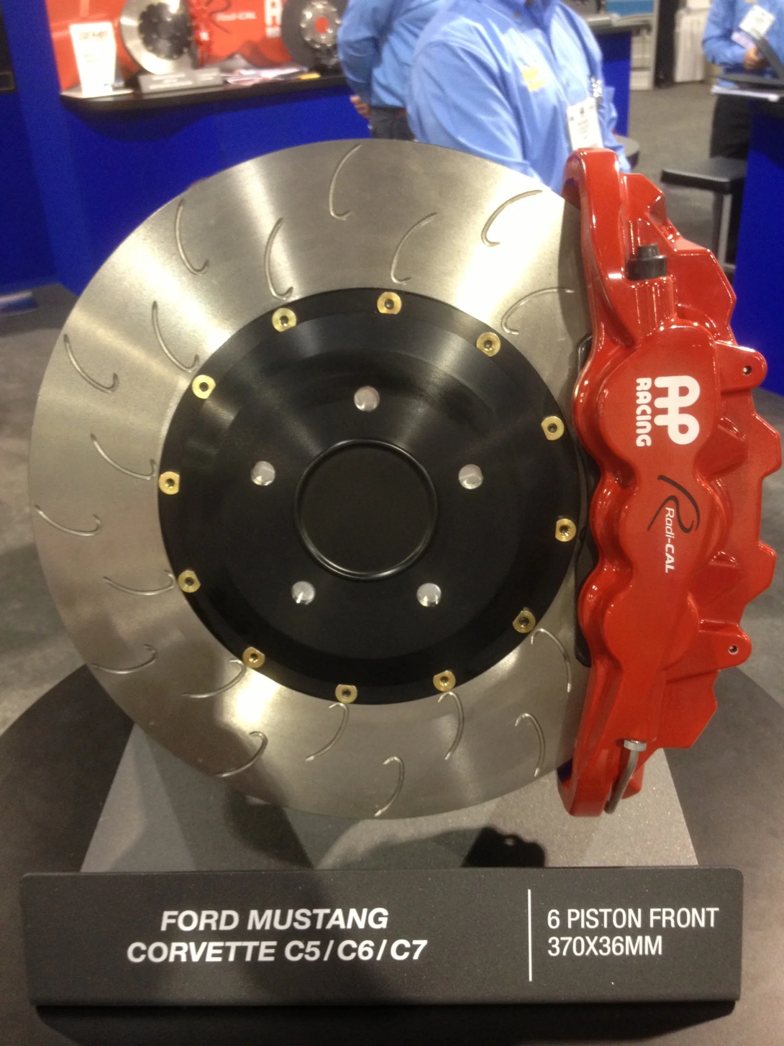 ap-racing_stillen_radi-cal-new-calipers-2013-red-hi.jpg