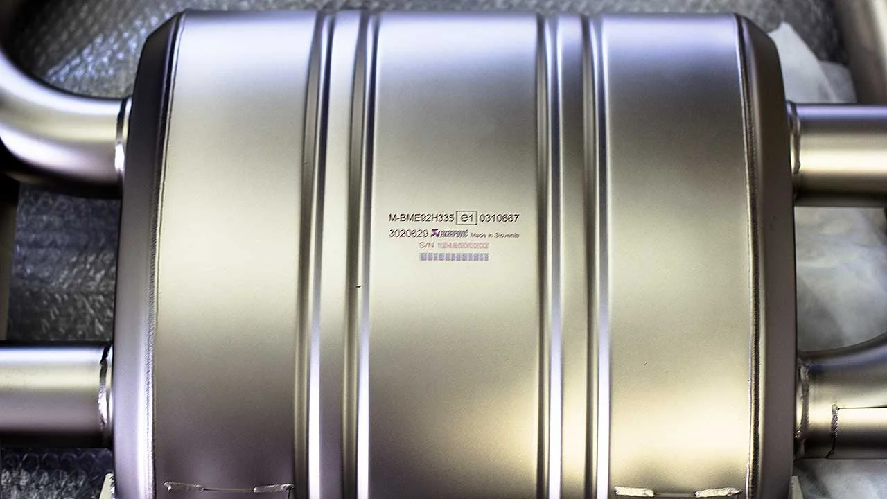 Muffler.jpg