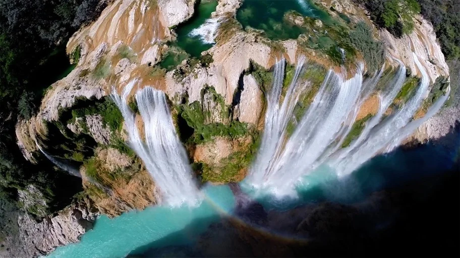 Award-winning “Postandfly” drone photography of Tamul Falls, Mexico via Dronestagram.