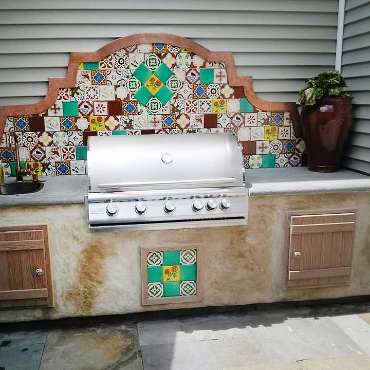 Custom Outdoor Kitchen