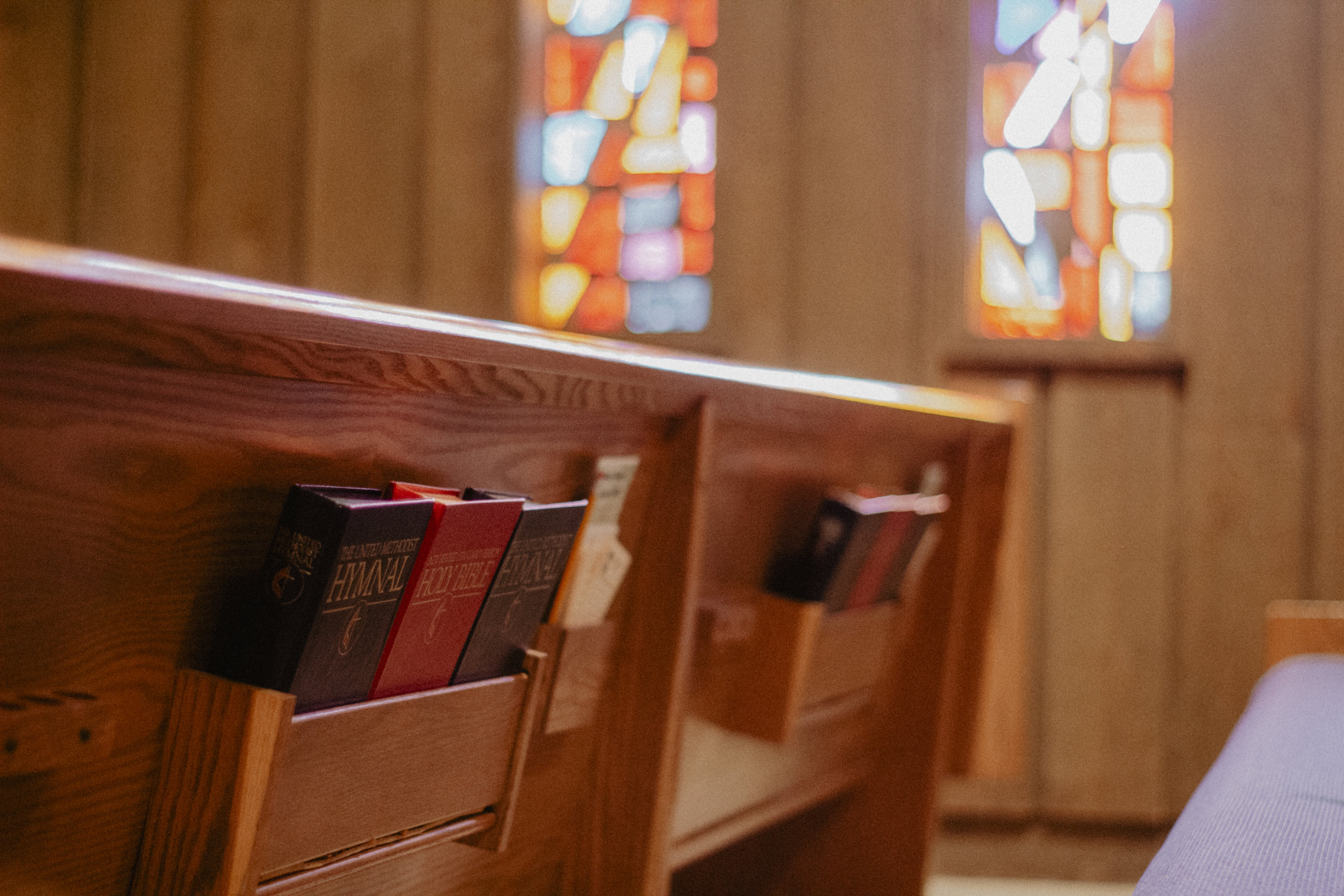 SUMCPromoHymnalPewStainedGlass020219.jpg