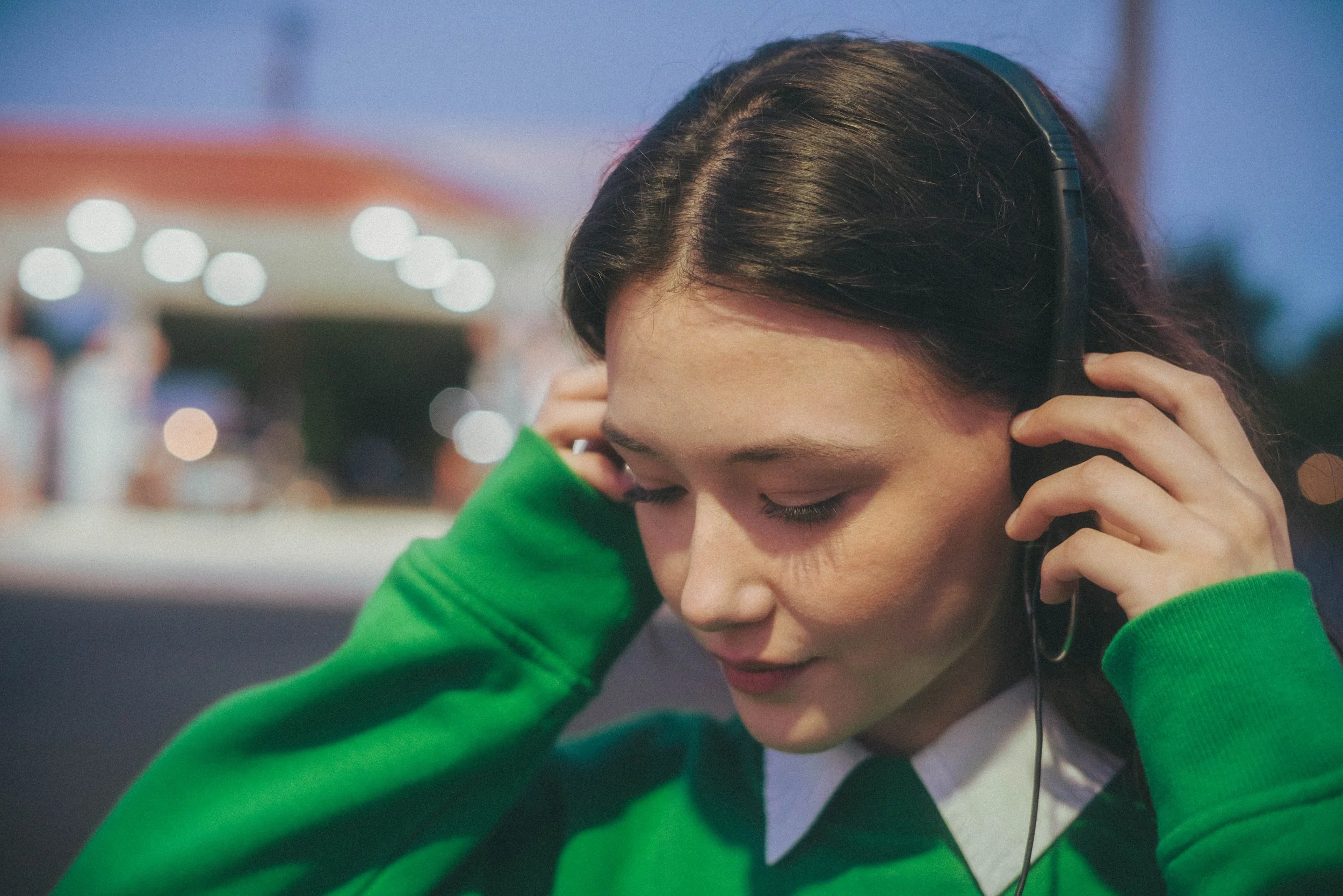 250721-Ashley with the walkman-040.jpg