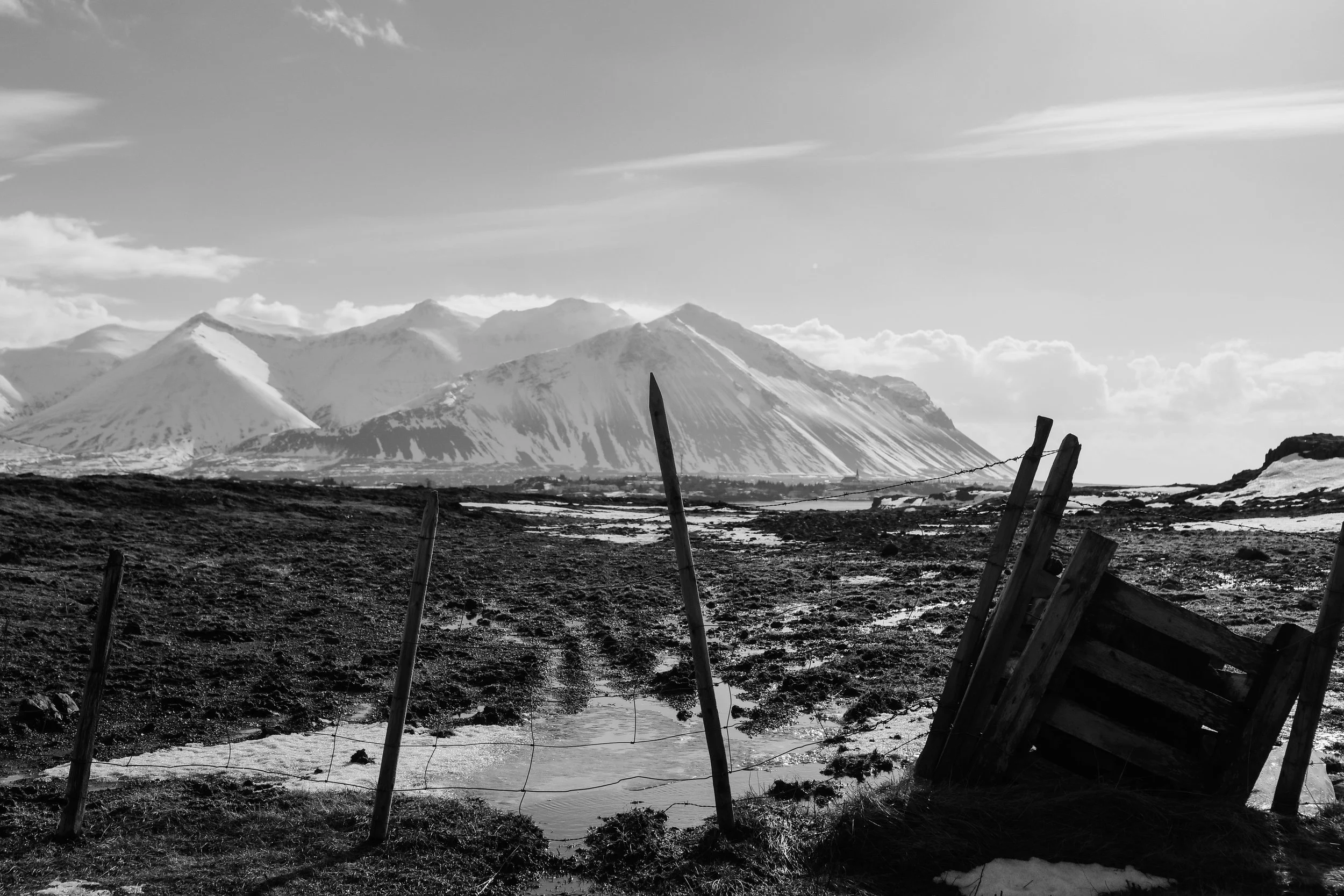 Mountains BW Fence.jpg