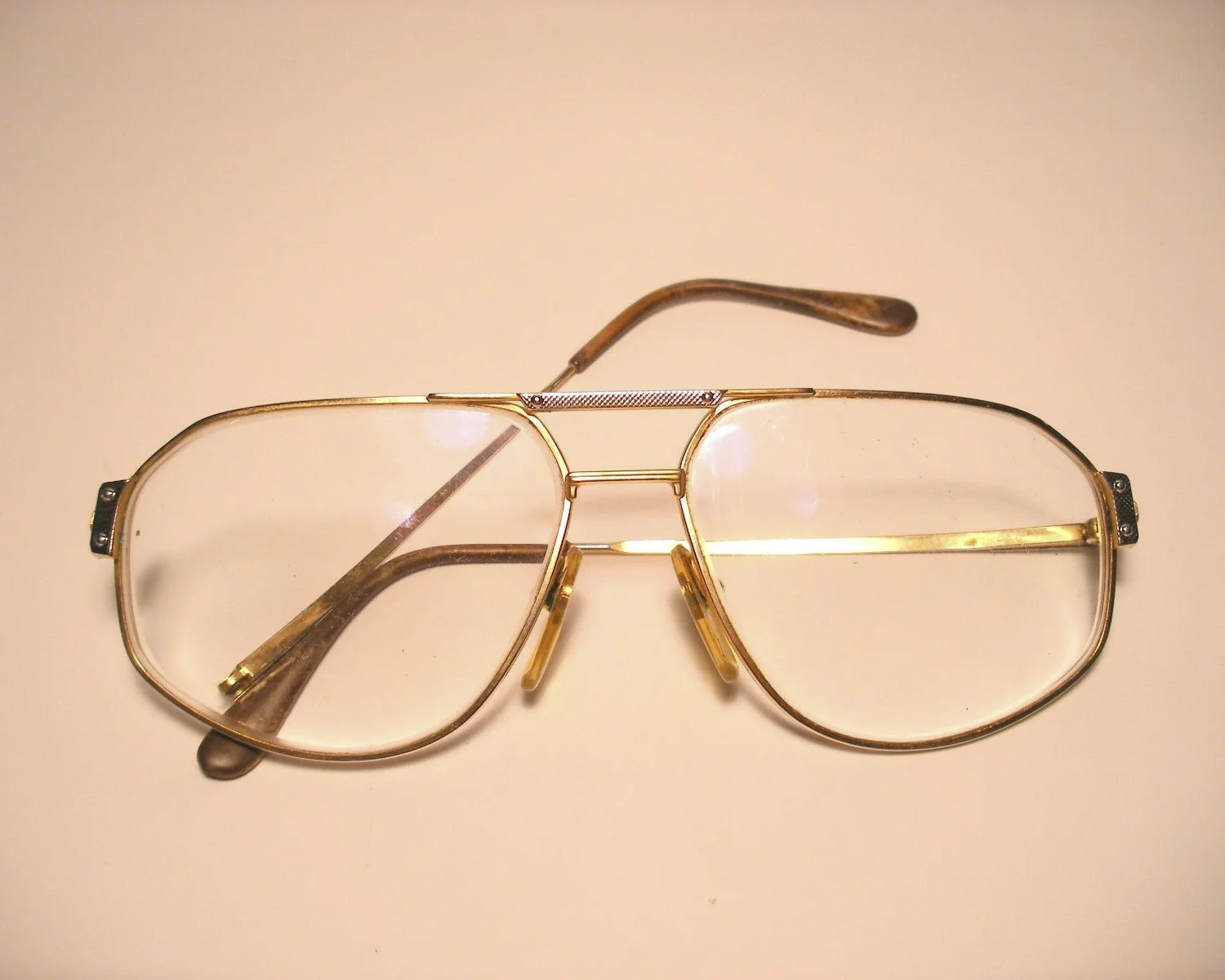 Broken Glasses.jpg
