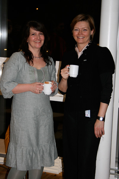 Two excited women before it all starts. 