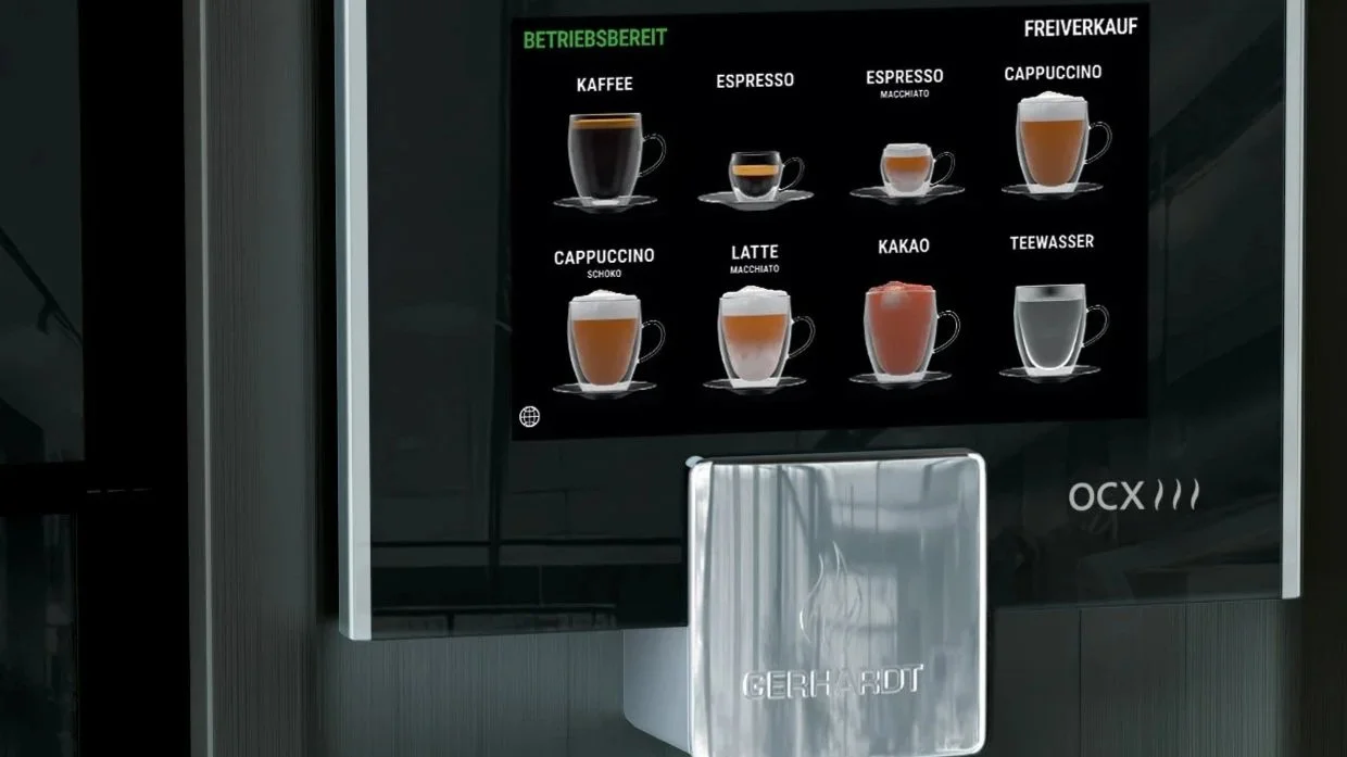 Die Gerhardt OCX bietet eine umfangreiche Auswahl an Kaffee-Spezialitäten über ein großes Touch-Display