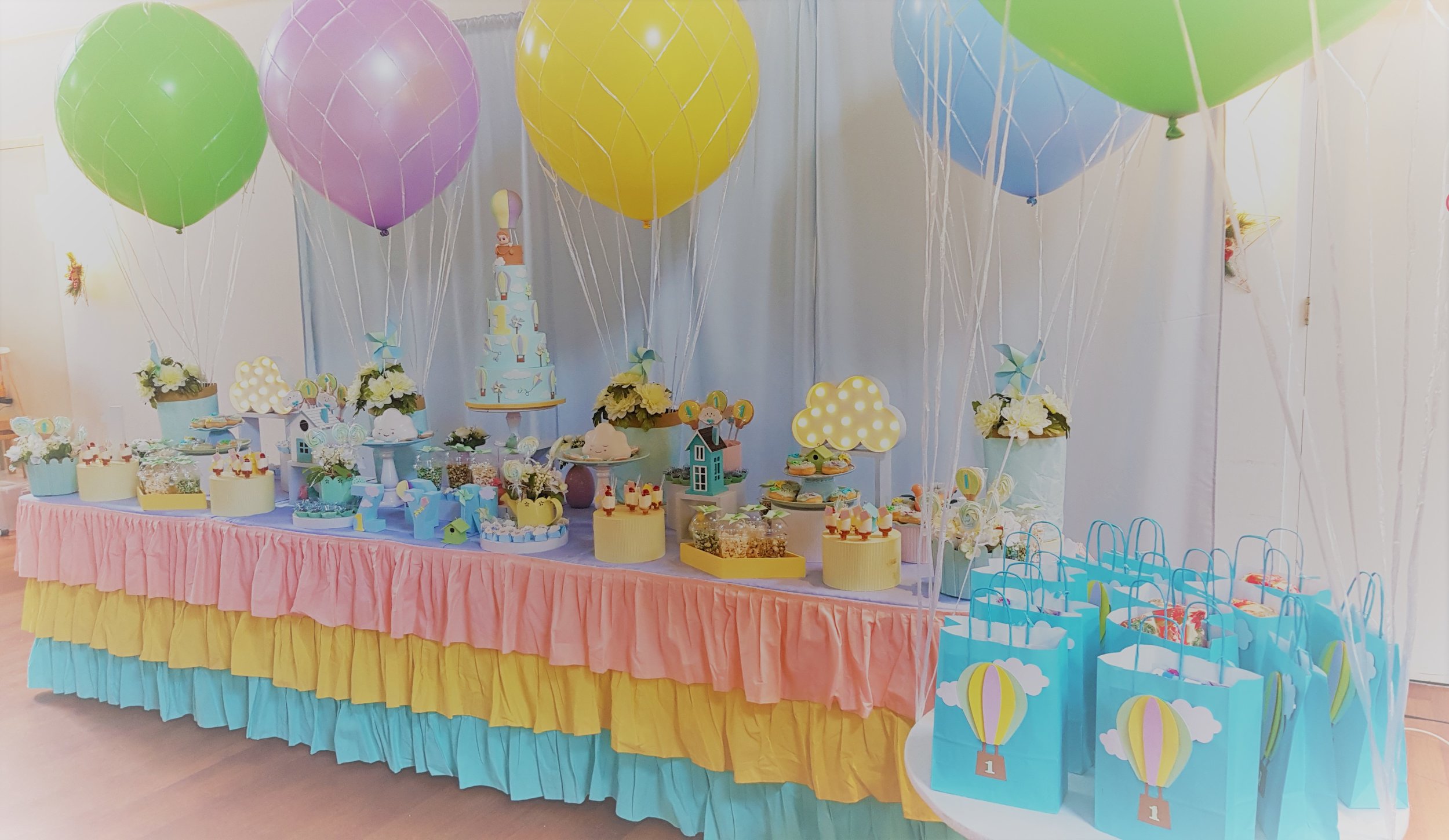 Hot air balloon themed birthday party by GK Moments