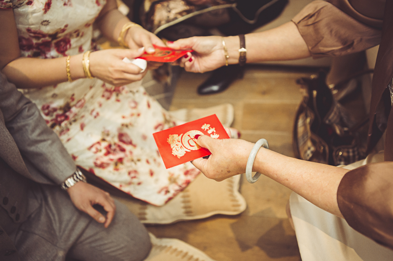 exchange of wedding gifts