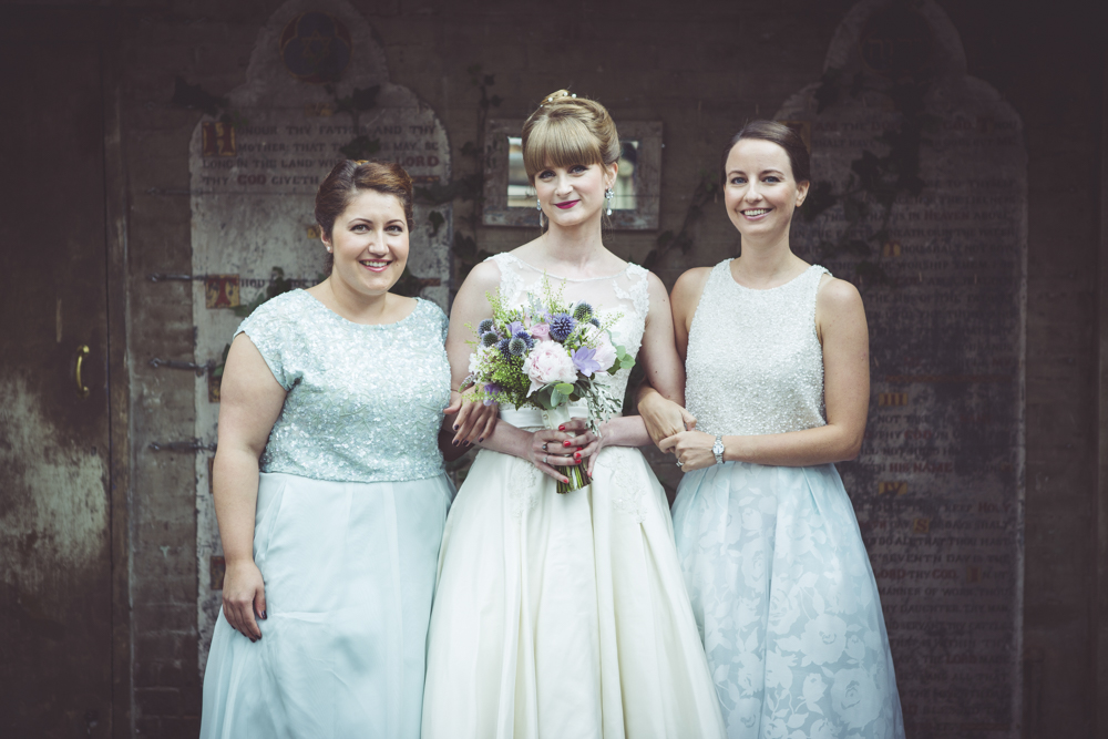 Nicole with her bridesmaids