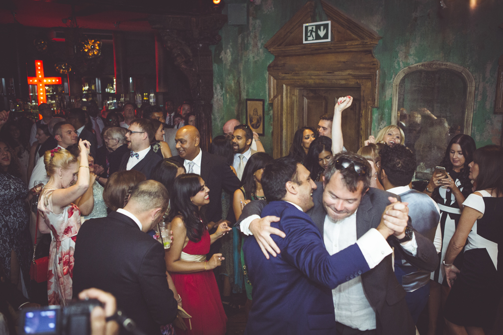 dancing guests