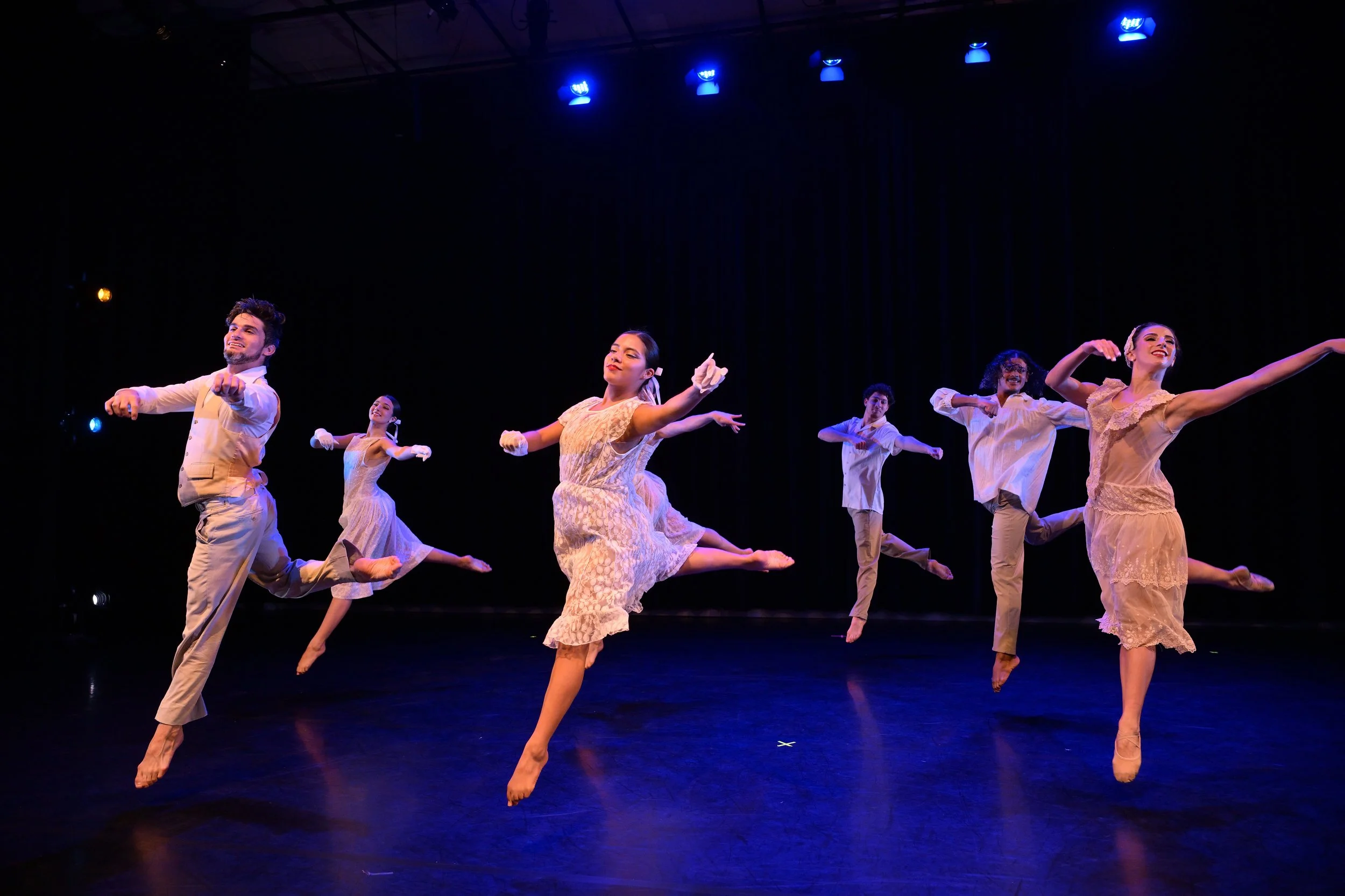 Zest Collective 093305.JPG