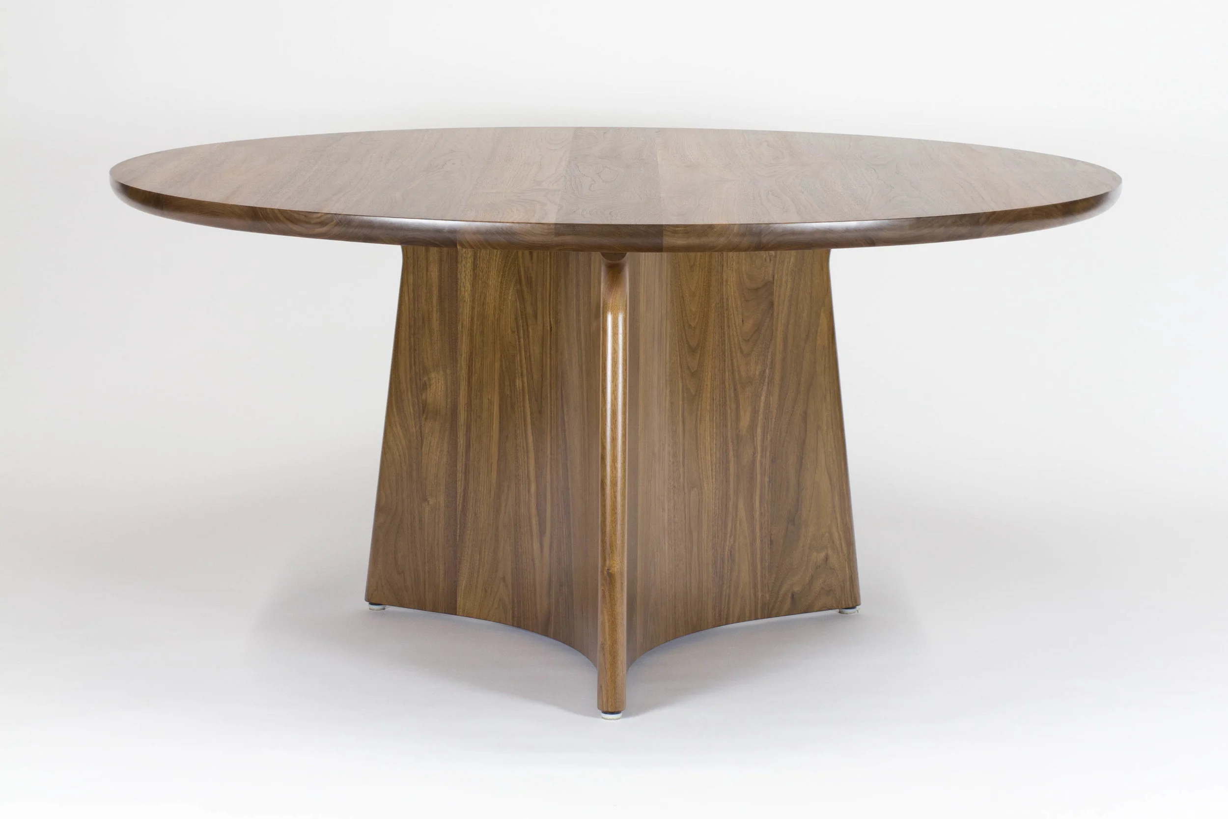 BUTTON WALNUT 1.jpg