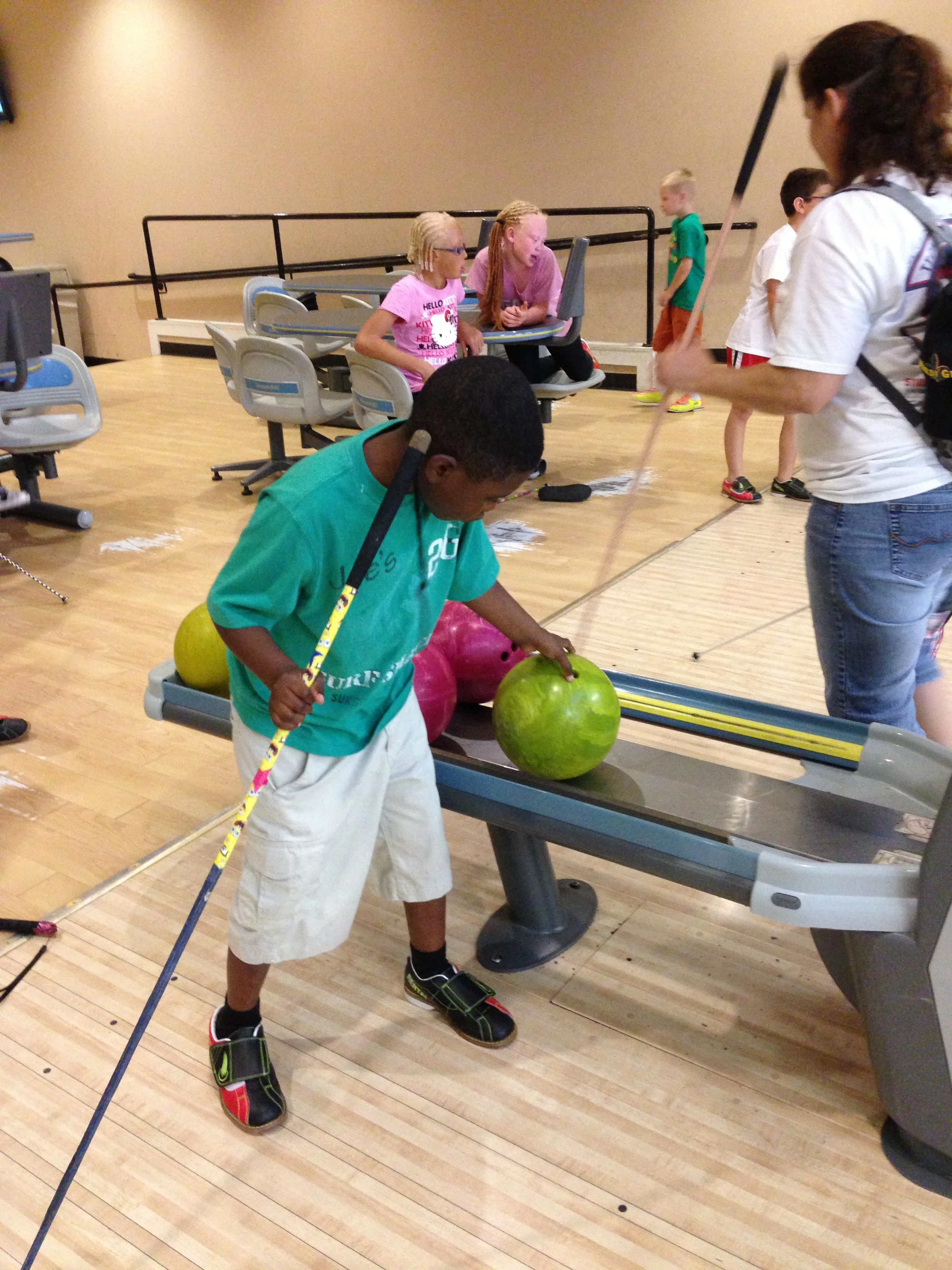 Braylon picks hos favorite bowling ball