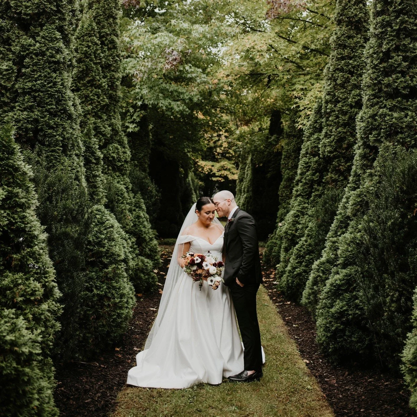 If you&rsquo;re planning a wedding and want photos that reflect how it actually felt, then we should meet!