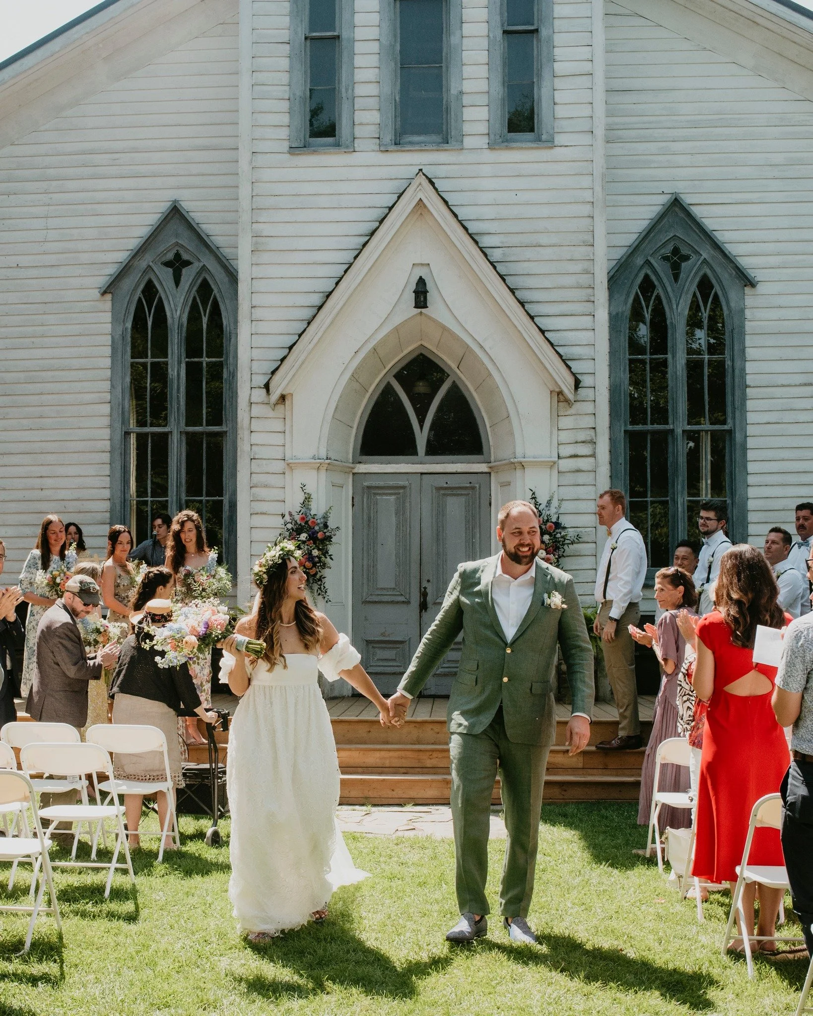 Did you know I live 20 minutes from the very popular Cranberry Creek?  It probably makes me biased towards this venue and it absolutely does. I shoot it well.