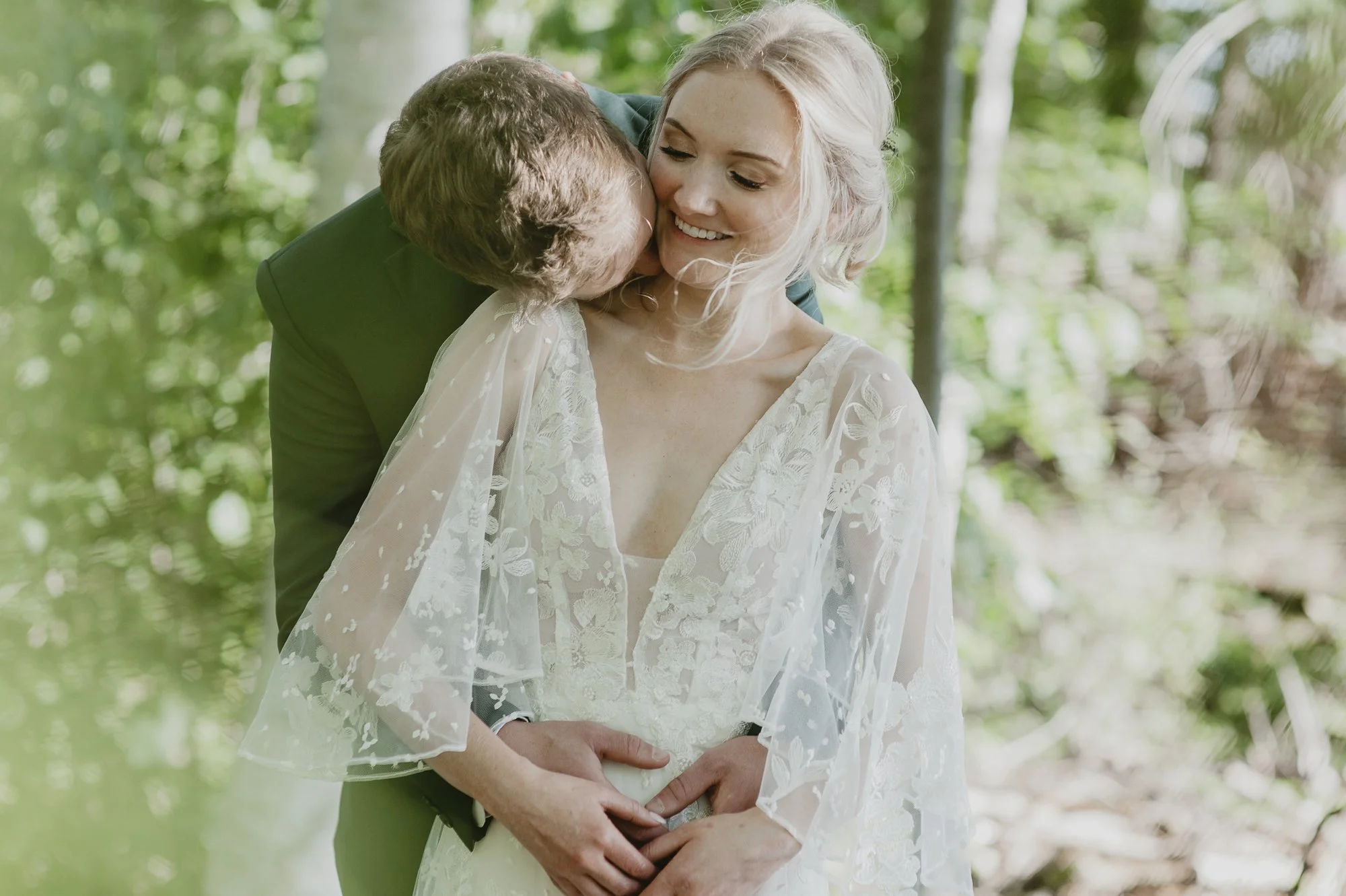 Intimate Cottage Wedding 32.jpg