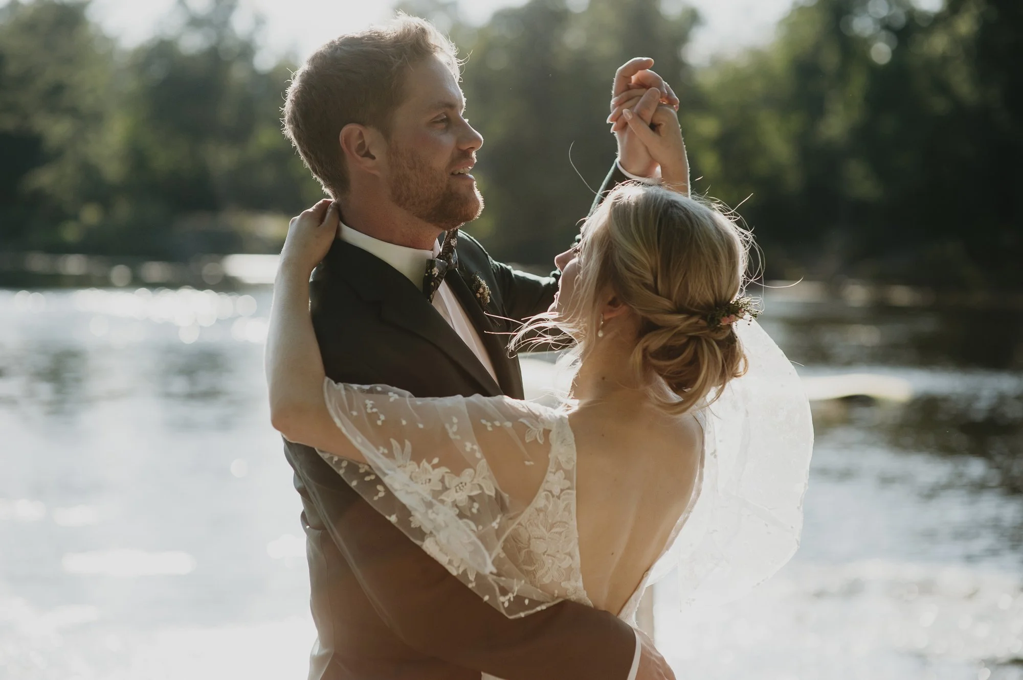 Intimate Cottage Wedding 39.jpg