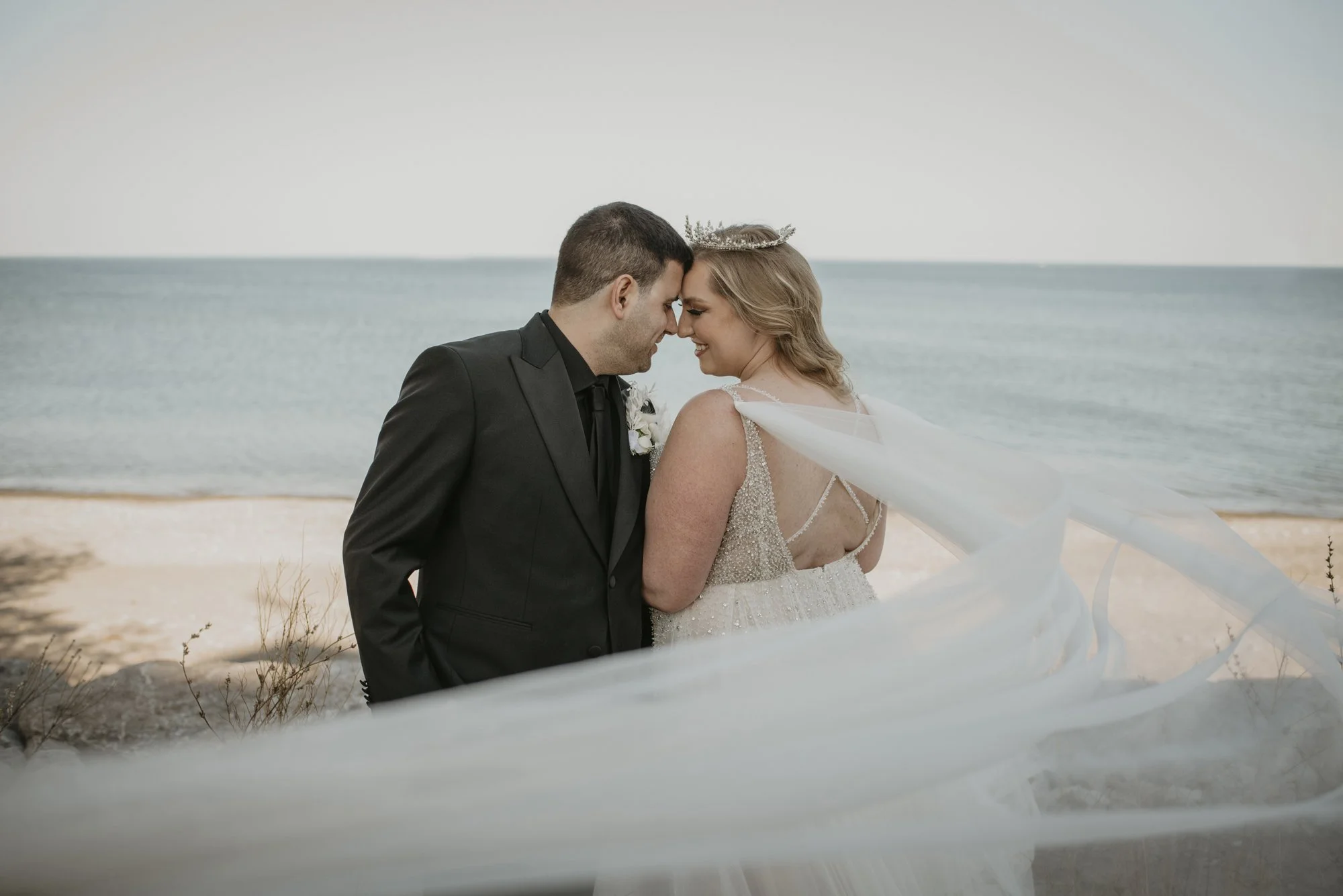 The Lakeview by Carmens Wedding 29.jpg