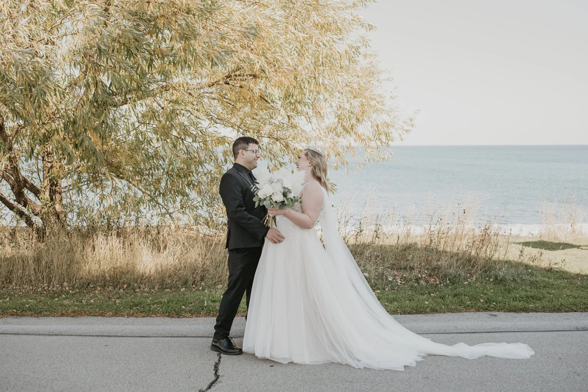 The Lakeview by Carmens Wedding 19.jpg