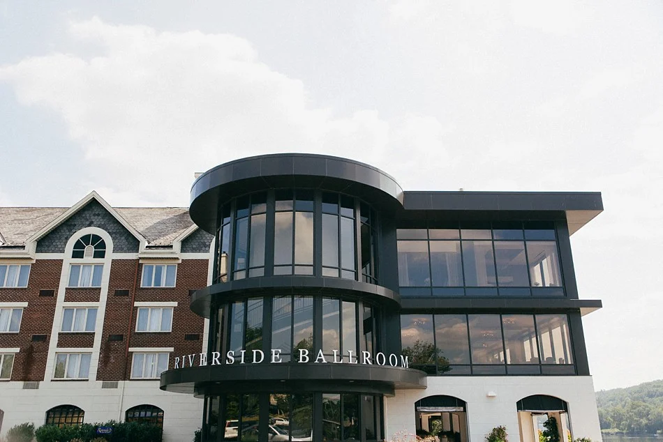 lambertville_station_wedding01.jpg