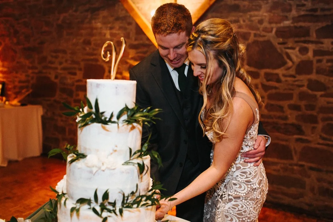 69_18_03_31_dana_pat0590_barn,_rustic,_spring,_wedding,_nature,.jpg