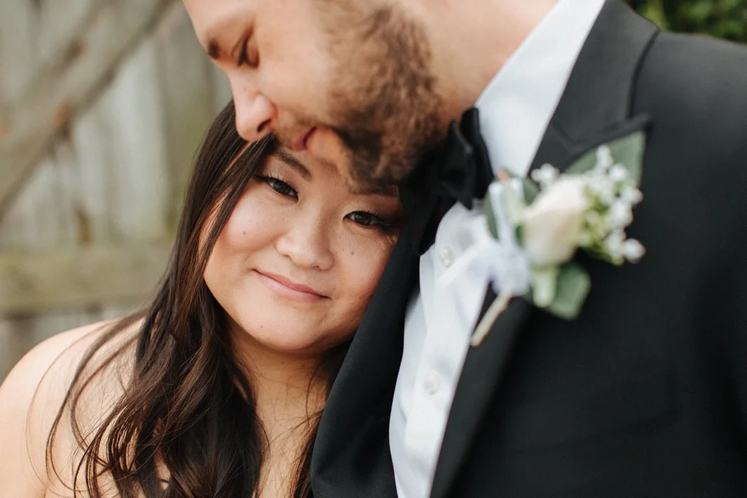 intimate_rustic_garden_wedding_terrain
