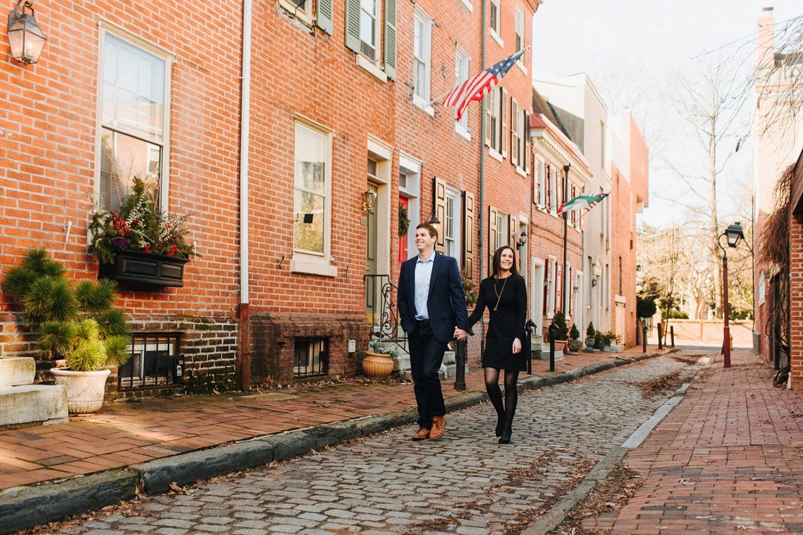 03_Headhouse_photography_engagement_philadelphia.jpg