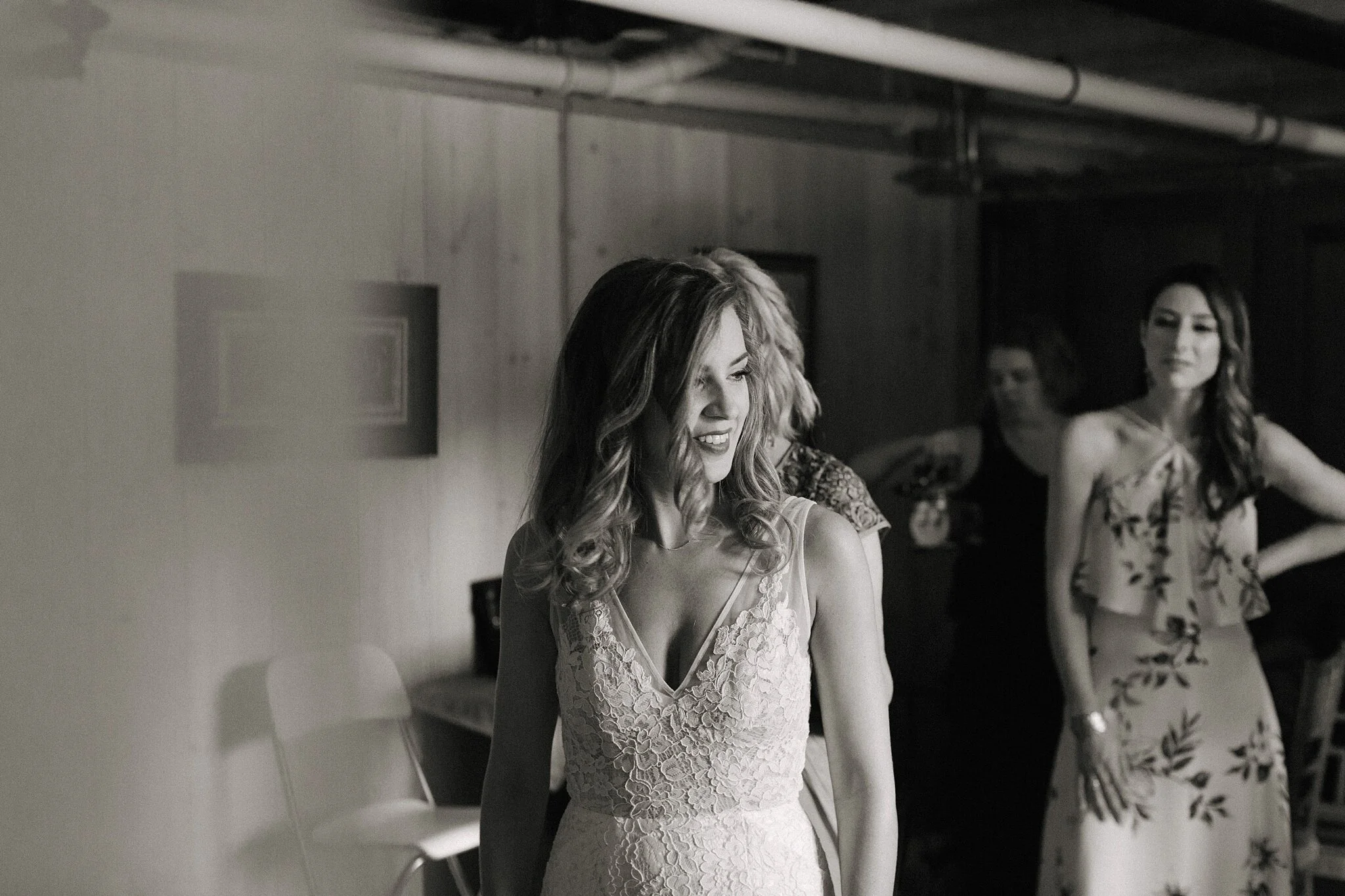 rose bank winery summer wedding