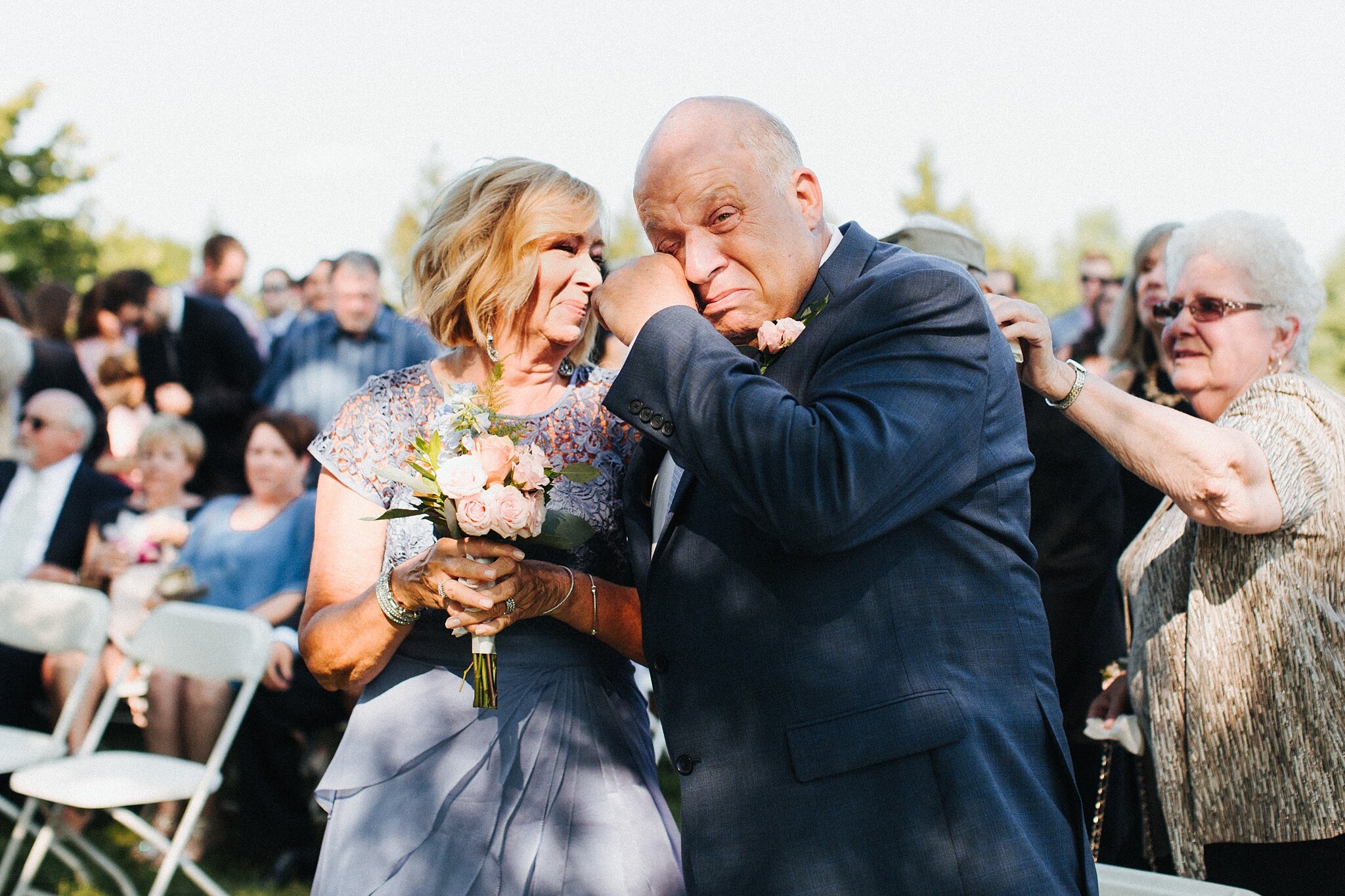 rose bank winery summer wedding