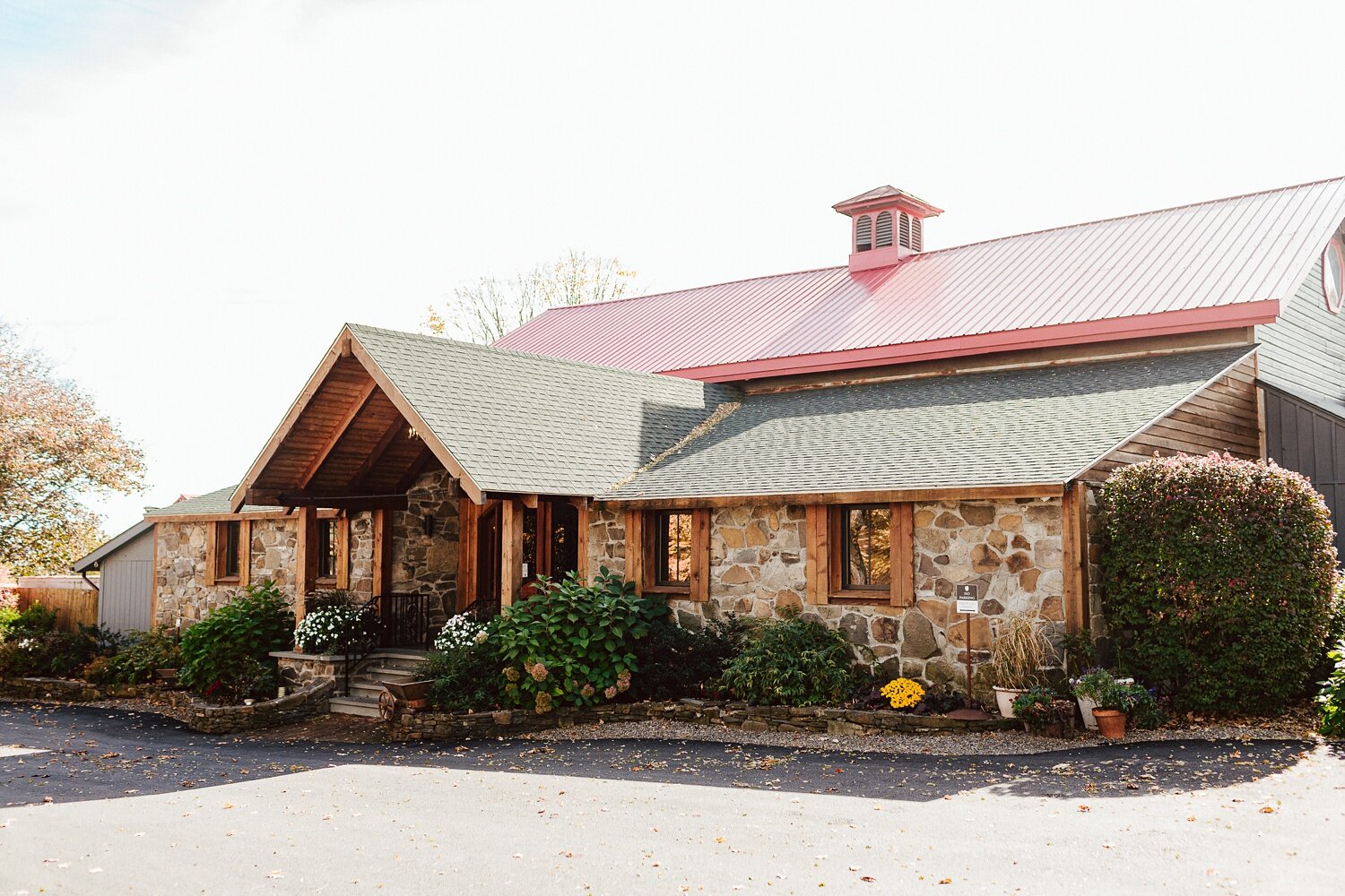 Hudson Valley Fall Winery Wedding