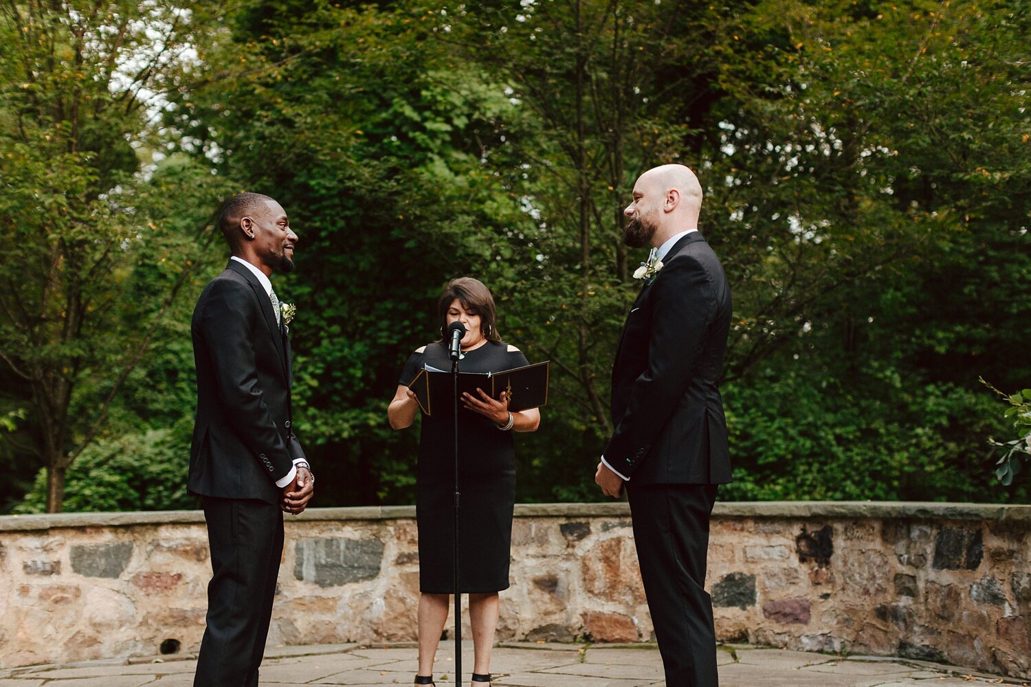 same-sex-summer-winery-wedding