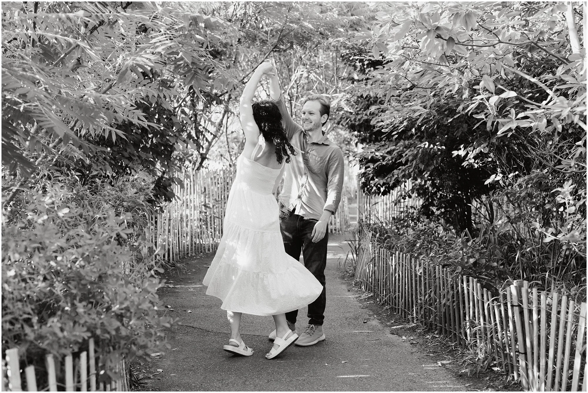 Summery, Romantic Brooklyn Engagement