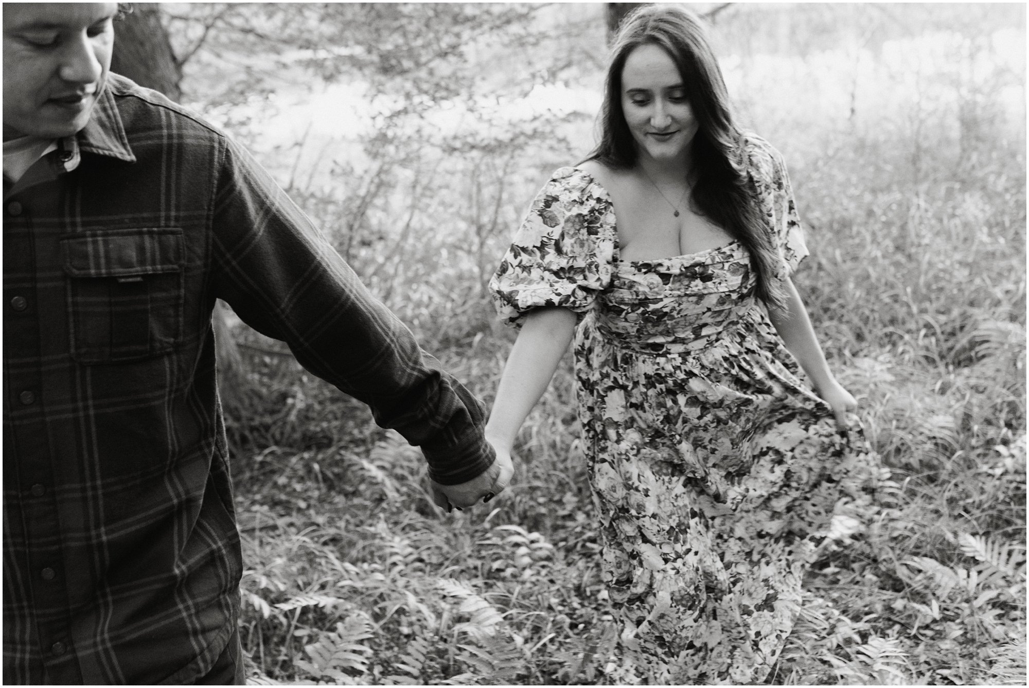 Woodsy Fall Engagement Session in the New Jersey Pine Barrens