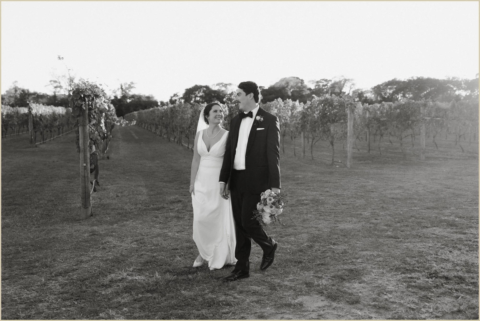 fall-wedding-cape-may-willow-creek-winery