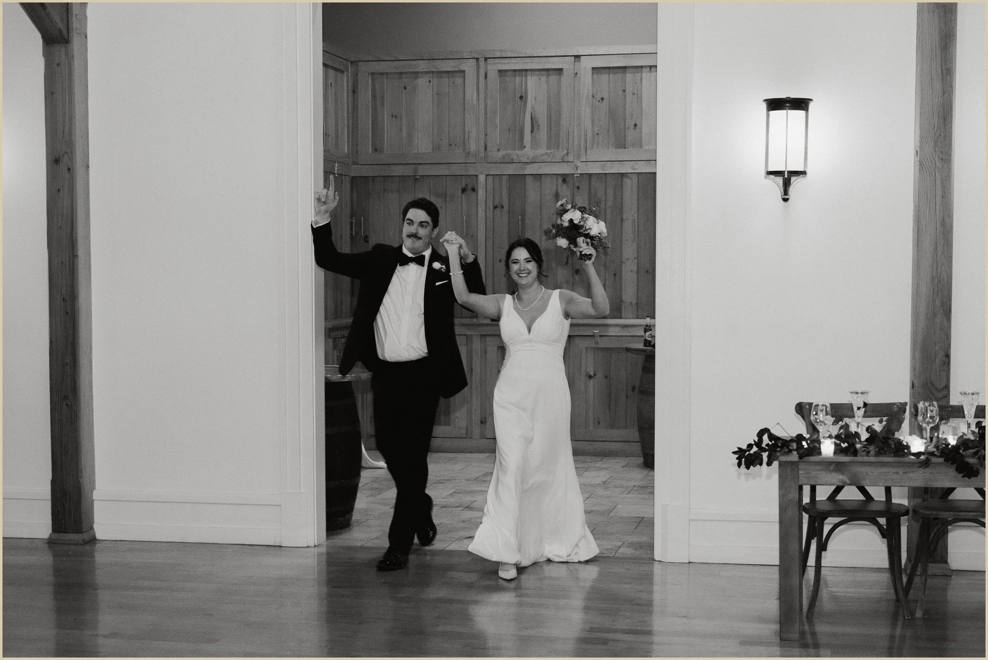 fall-wedding-cape-may-willow-creek-winery
