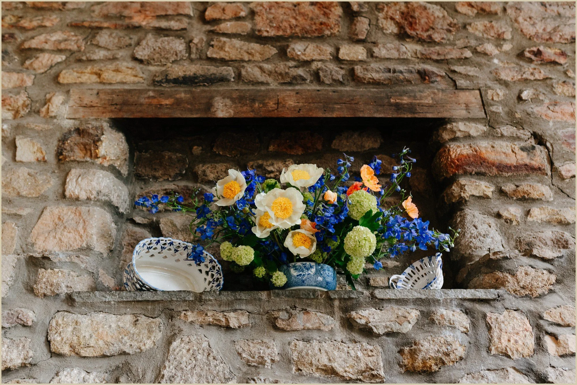 spring, garden, blue, white, estate, wedding, bucks, county