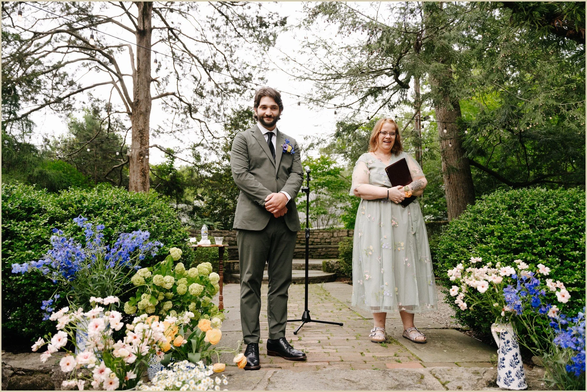 spring, garden, blue, white, estate, wedding, bucks, county