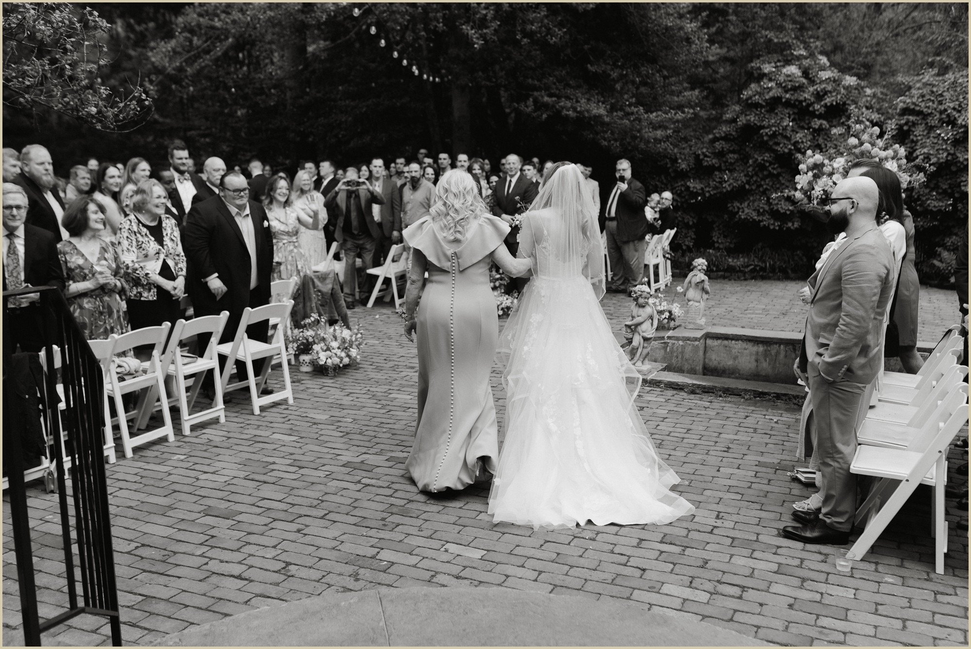 spring, garden, blue, white, estate, wedding, bucks, county