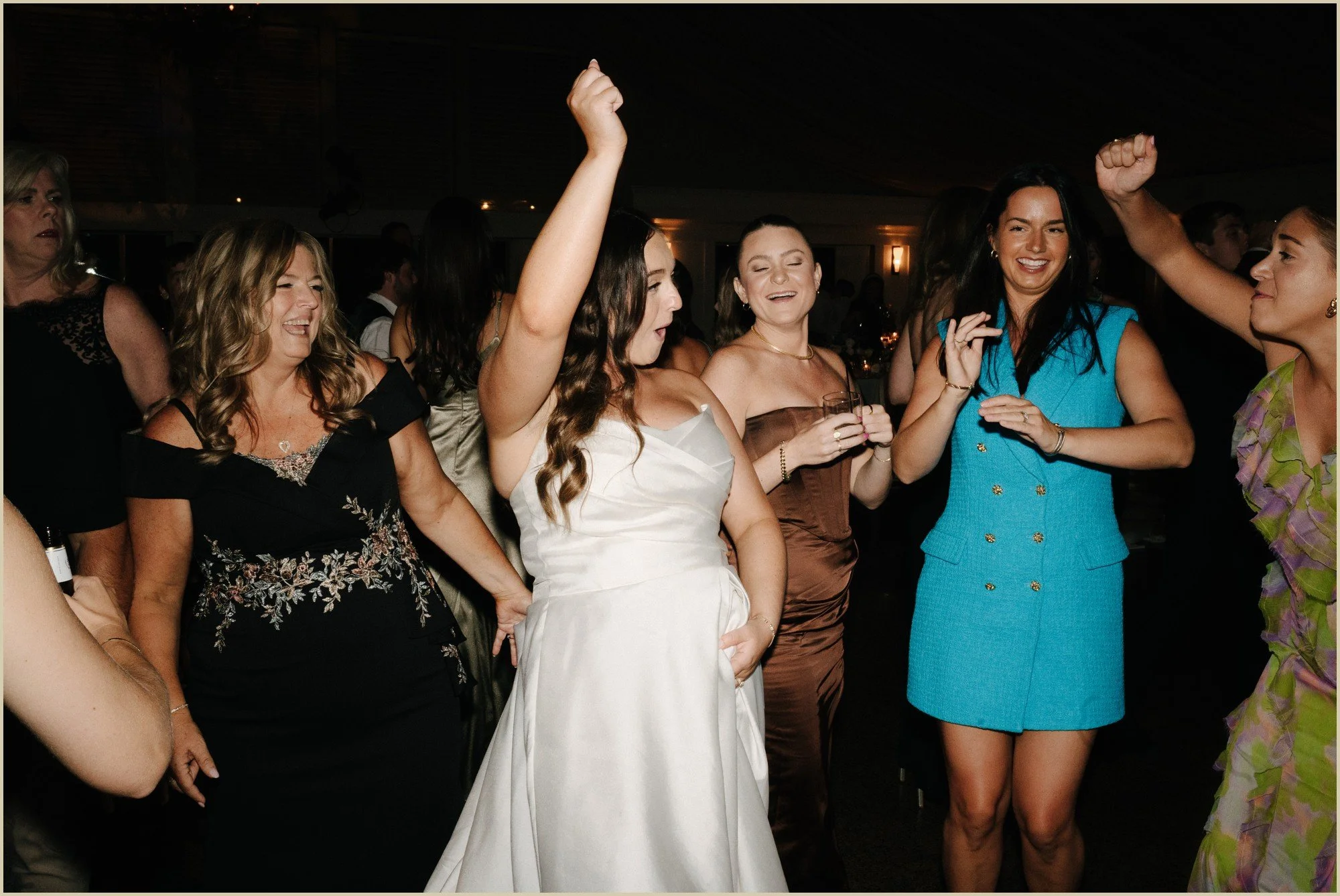 bride dancing on the dance floor