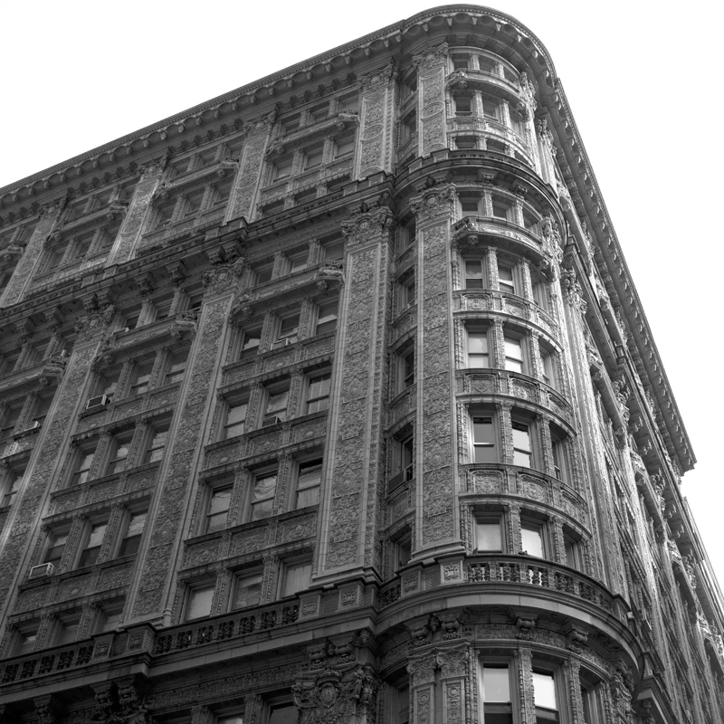 manhatten building.jpg